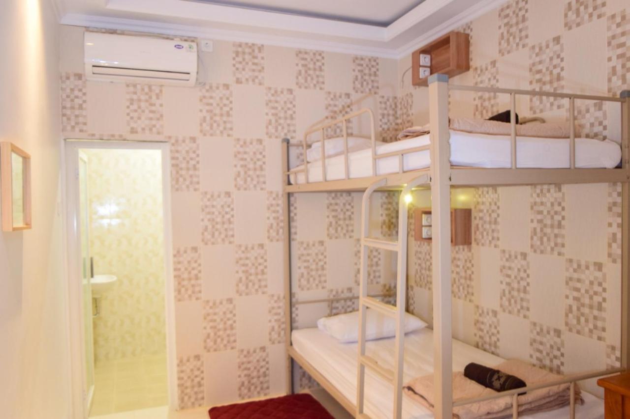 The Cabin Purwokinanti Hotel ยอกยาการ์ตา ภายนอก รูปภาพ