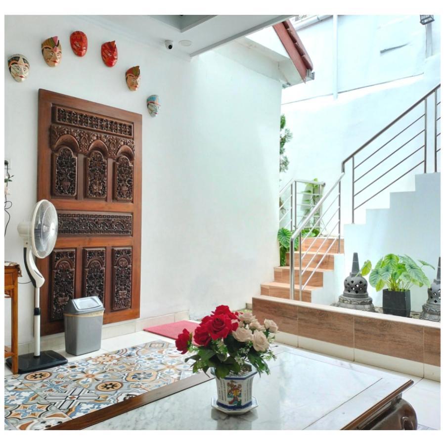 The Cabin Purwokinanti Hotel ยอกยาการ์ตา ภายนอก รูปภาพ
