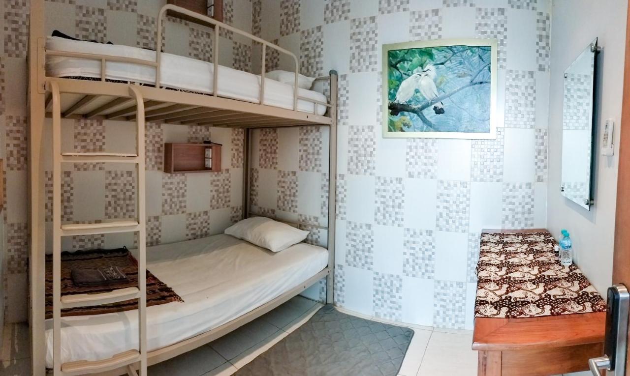 The Cabin Purwokinanti Hotel ยอกยาการ์ตา ภายนอก รูปภาพ